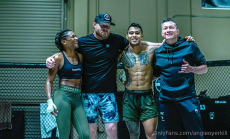 angieoverkill beautiful actress galleries