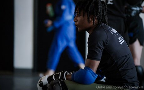 angieoverkill model sex archive