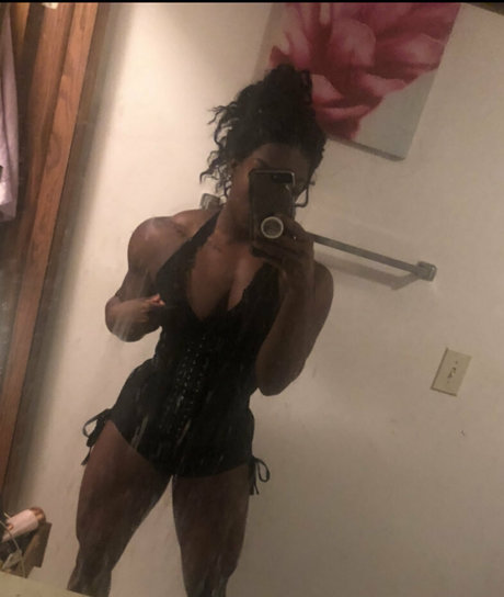 ebonymuscle pornstar adult archive