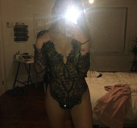 Momolit0 adult actress photos