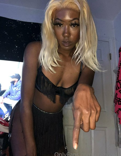 krazyyy4k model hot img