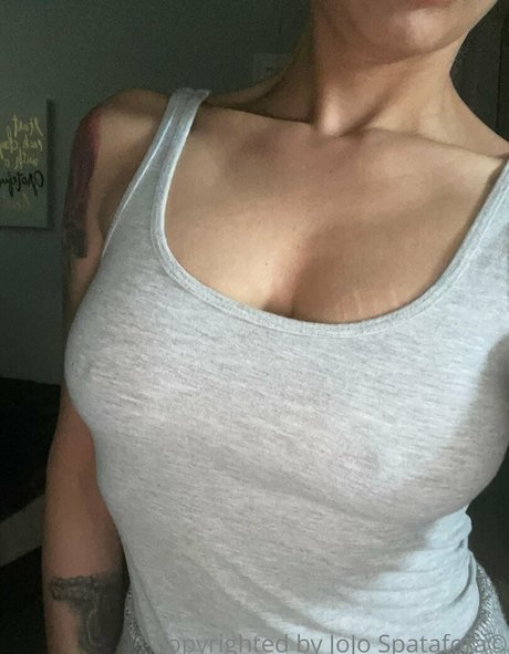 jojospataforafree model free photo