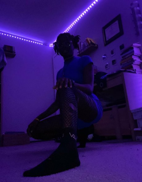 dreamofdevyn model high quality image