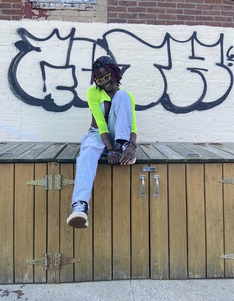 dreamofdevyn xxx model pic