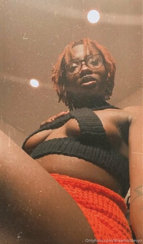 dreamofdevyn top pornstar picture