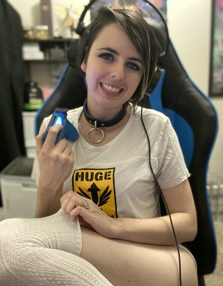 mature onlyfans nude photo