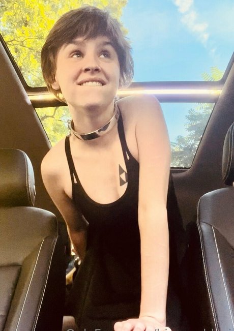 gay young onlyfans beautiful gallery