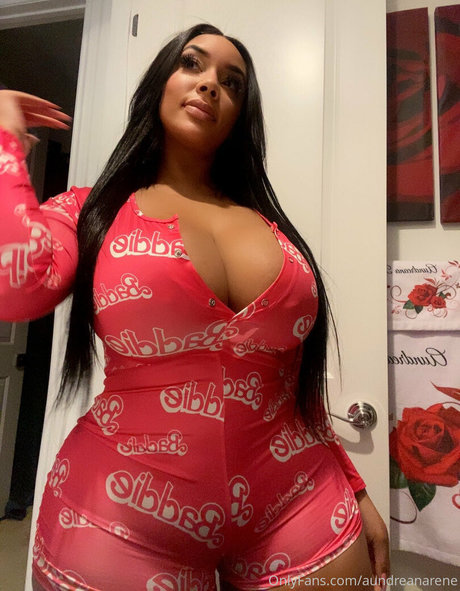 aundreanarene naked model img