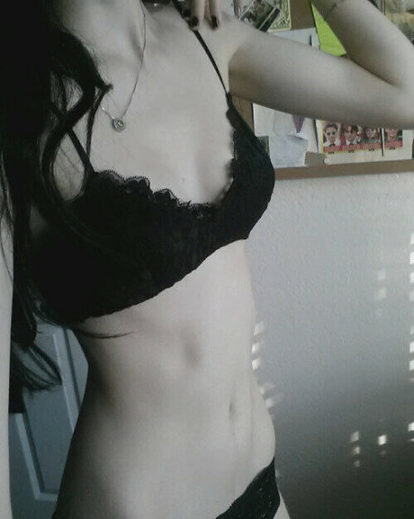 peachysonly pretty model archive