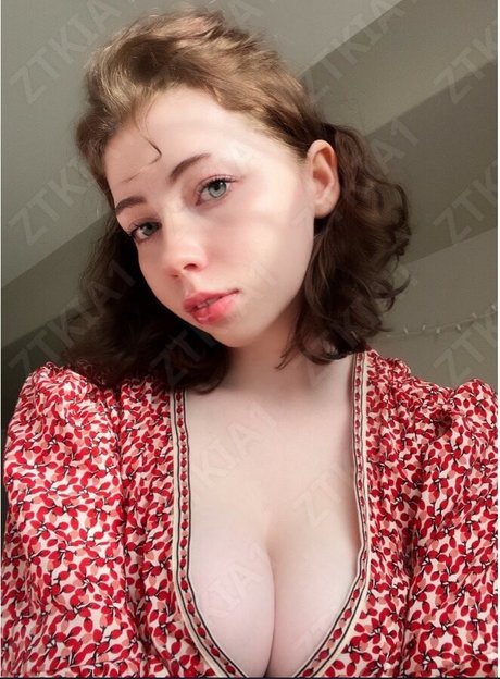 Darlings spam model top archive