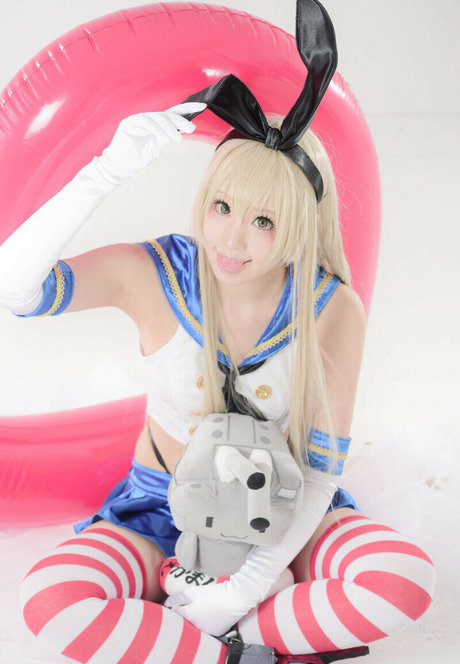 Momotino pretty star pics