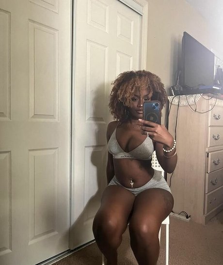 xo rocky ox7 model adult pic