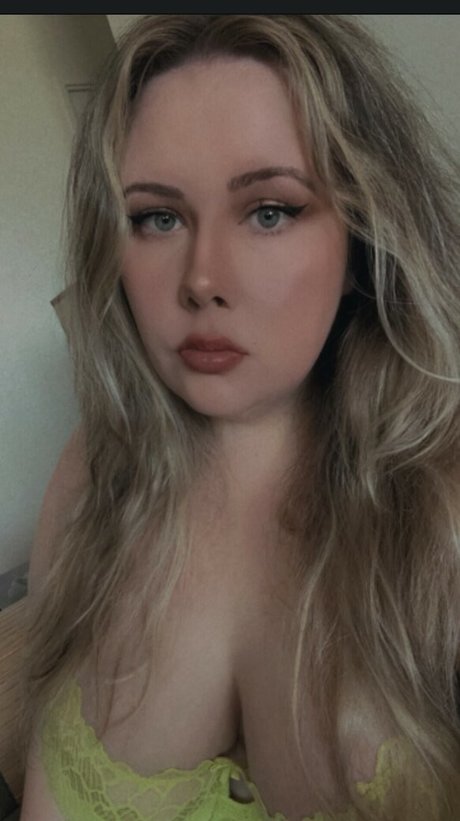 Traycee actress pictures