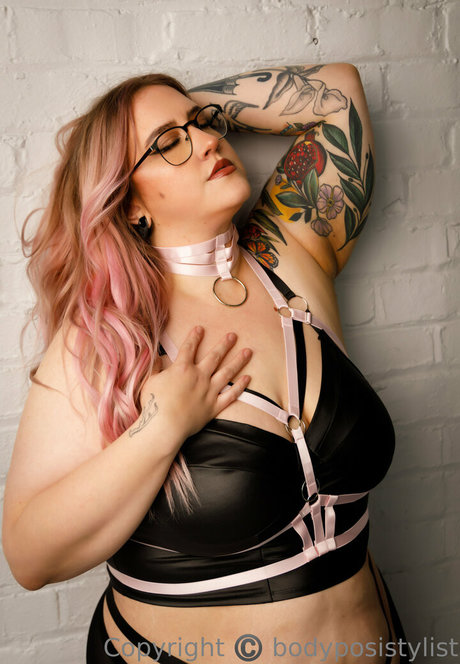 bodyposistylist pornstar art image