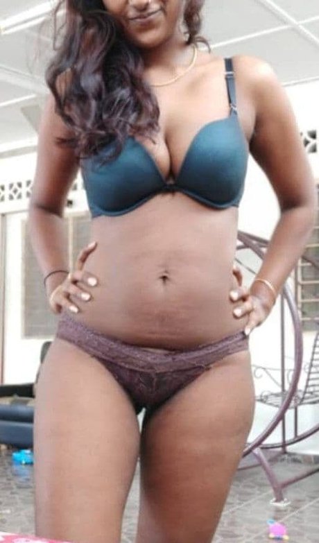 granny milf onlyfans sexy photo