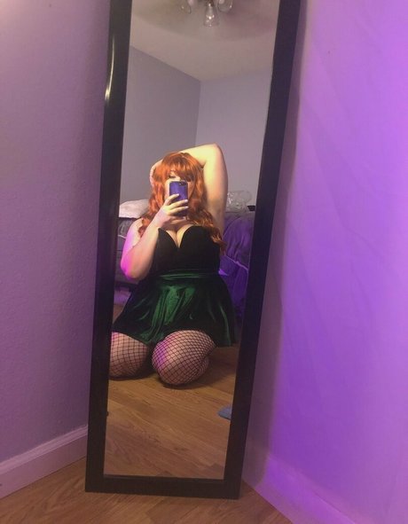 uwutaycos high quality actress gallery