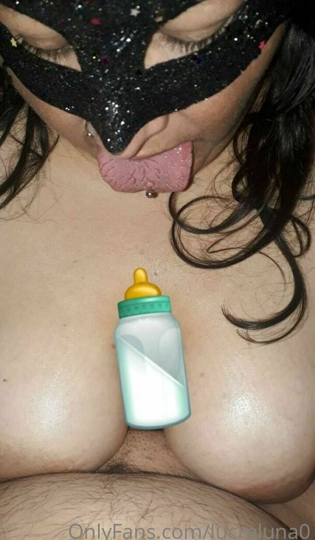 lucreluna0 pornstar adult picture