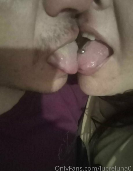 lucreluna0 hot star pics