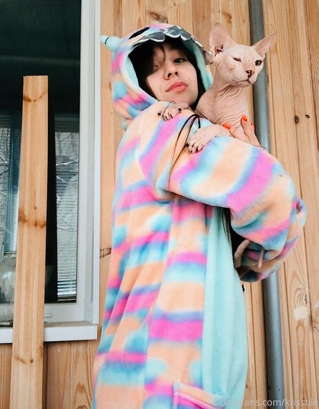 krisstile star nude img