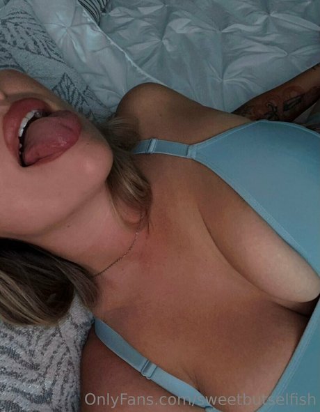 sweetbutselfish model porn photos