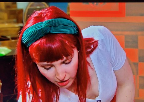 Izzie Balmer hot pornstar photo