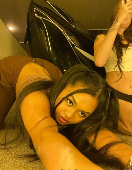 leime69 pornstar pretty photo