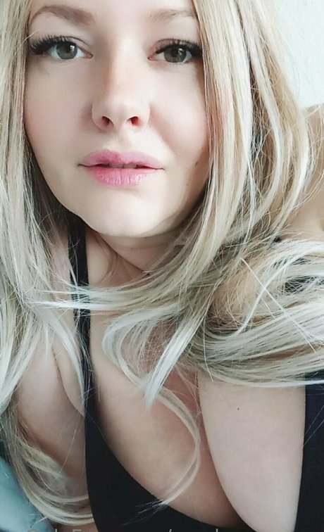 sandydoppeld exclusive star photos