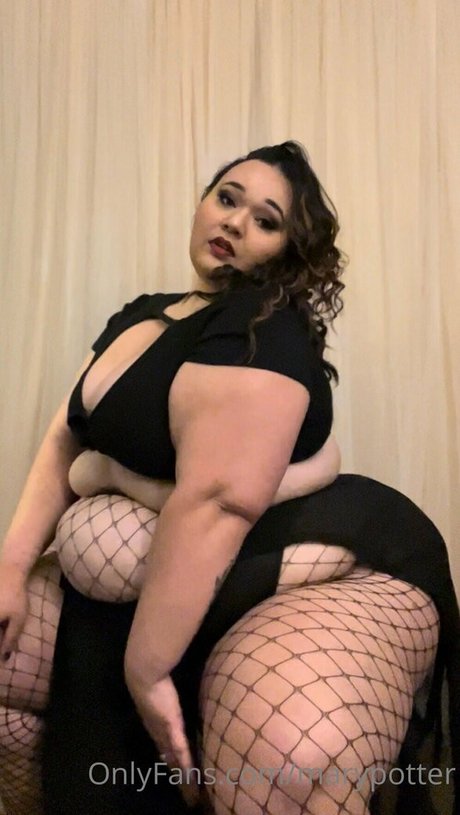 curvy kitty onlyfans free xxx galleries