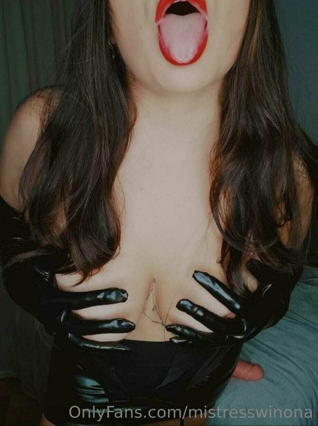 mistresswinona model porn images