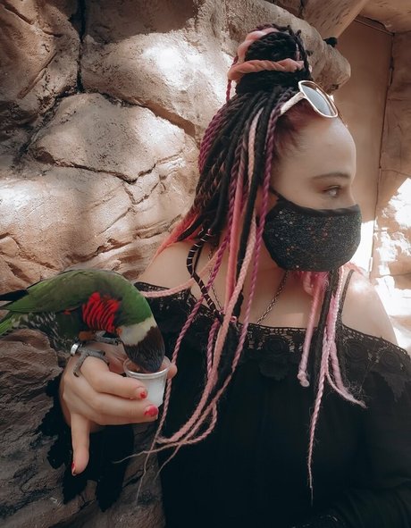 xxkinkxx nude actress archive