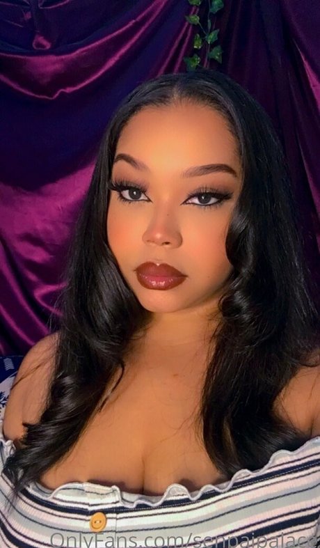 mature asian onlyfans nude image