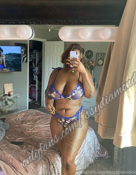 shegobblesdick high quality model picture