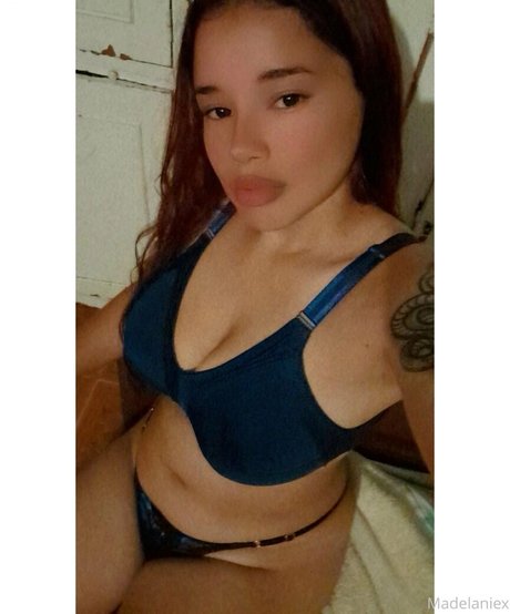 skinny babe onlyfans exclusive image