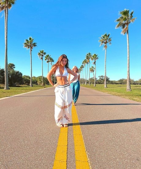 Ellie Dobleske erotic star images