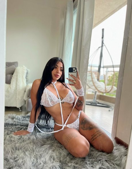 curvy muscle onlyfans porno galleries