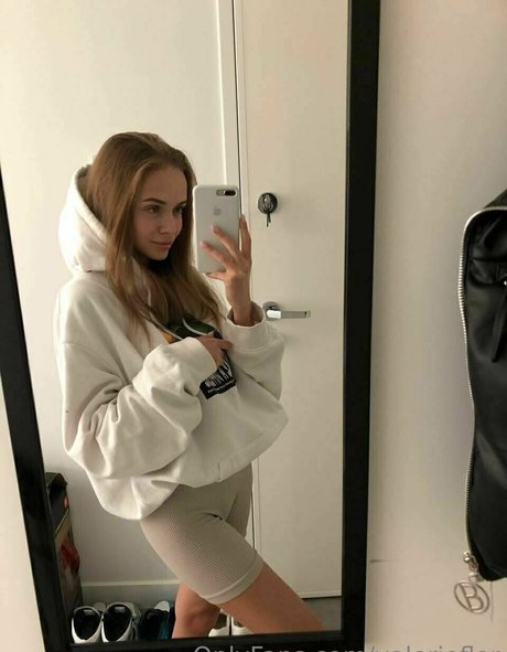 valerieflor sex pornstar pictures