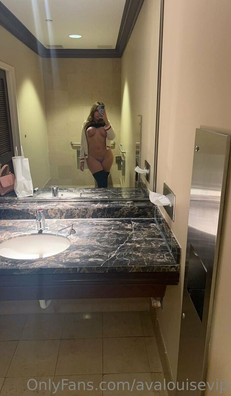 avalouisevip pornstar sex img