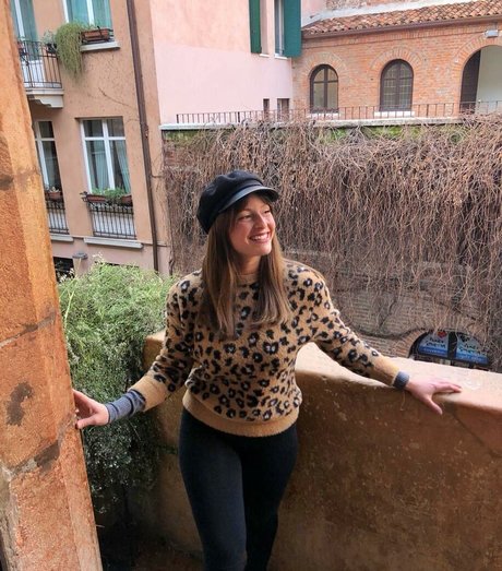 big tits petite onlyfans art nude img