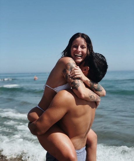 Zhanet Filipova model pretty pic