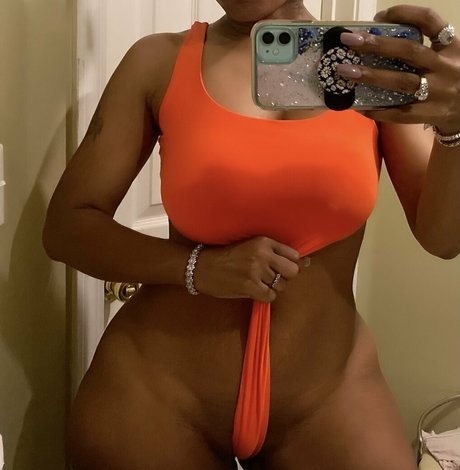 DejaBooty1 naked pornstar image