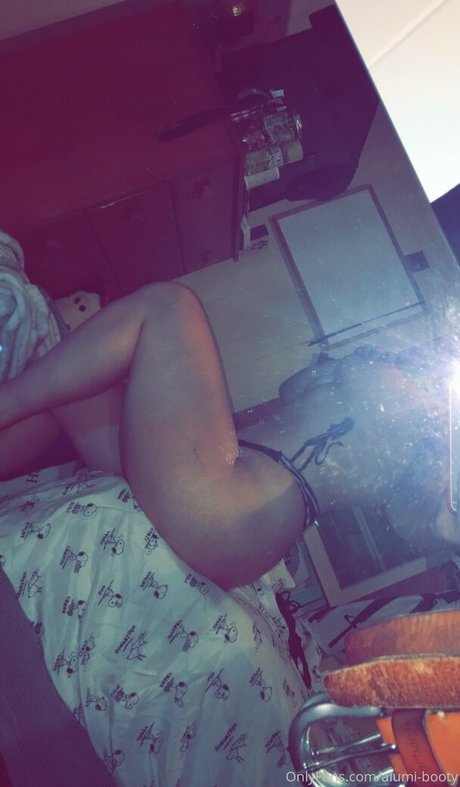 alumi booty beautiful pornstar pics