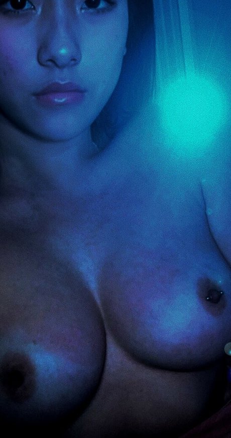 gracedpuu star high quality pic