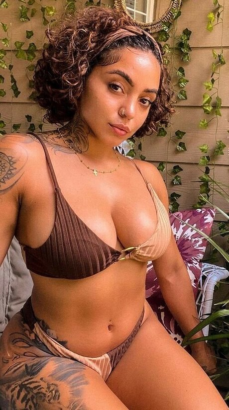 B mariee3 porn star images