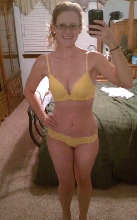 gingerthrone nudes star gallery