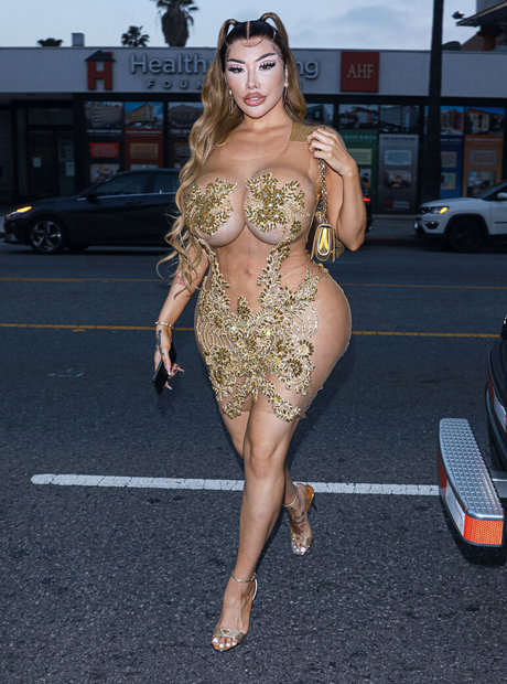 MsPalomares model beautiful image