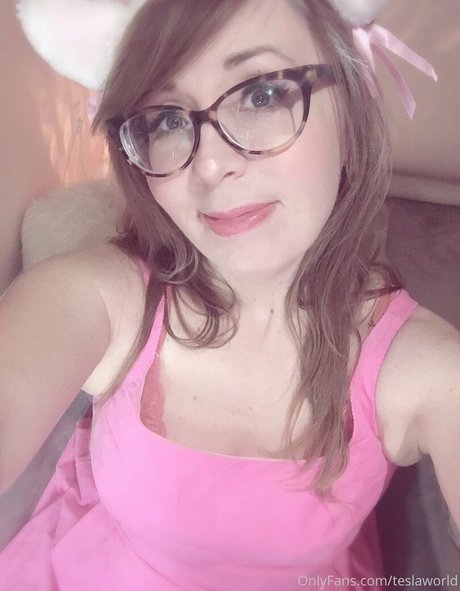 thesoftgoddess model perfect pic