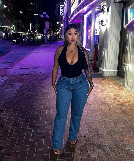 ilikekandyy perfect actress pics