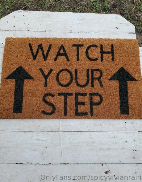 spicyvivianrain star hot photo