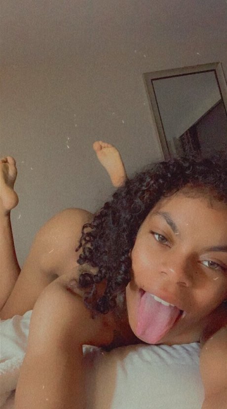 hazelqveen star best pictures