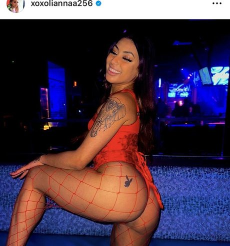 Xoxoviolet256 art model pics